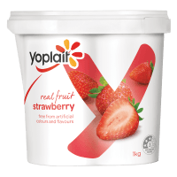 Real Fruit Strawberry Yoghurt (1kg)