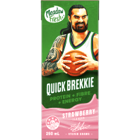 Quick Brekkie Strawberry Flavour UHT Milk (250ml)